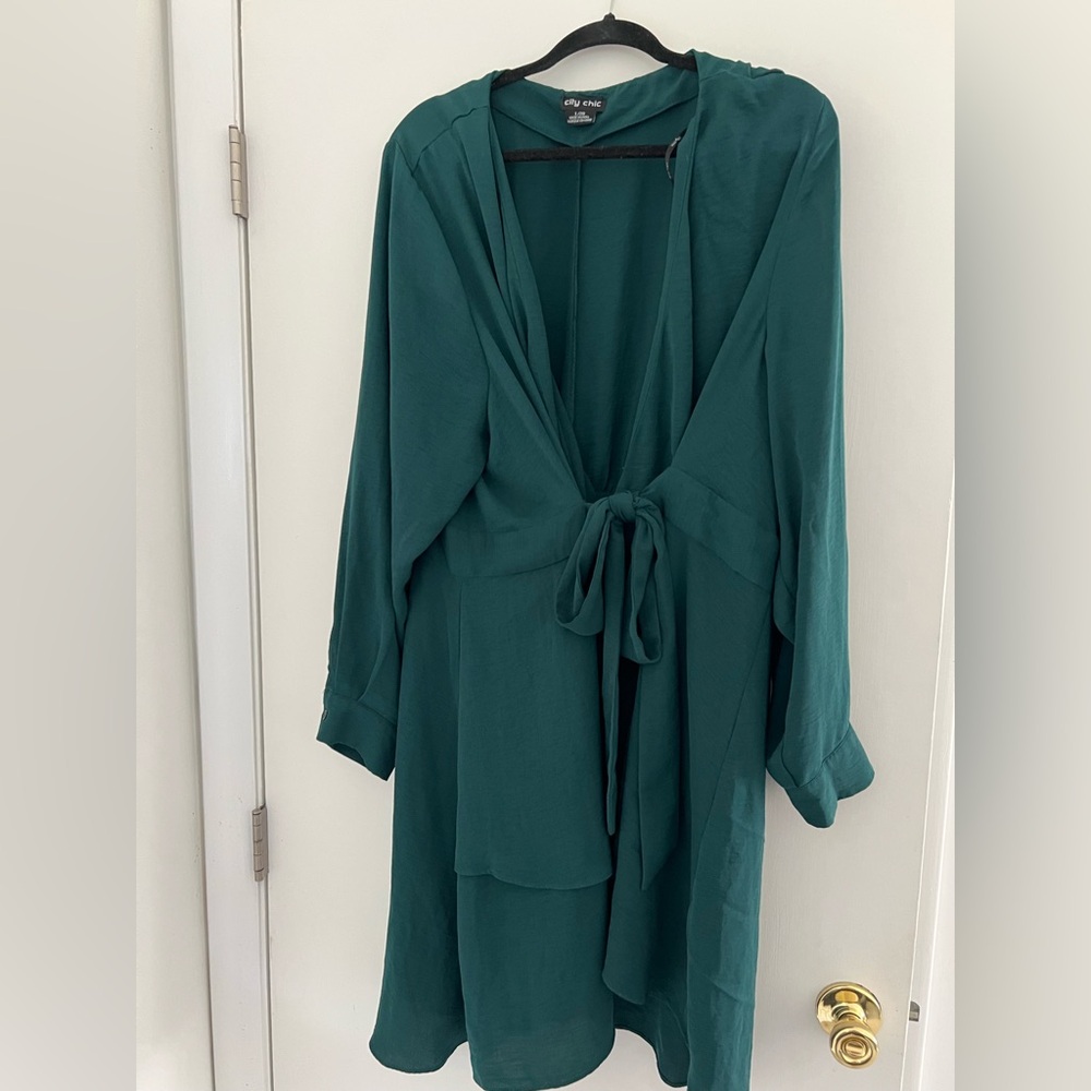 City Chic Forest Green Wrap Dress - see description!